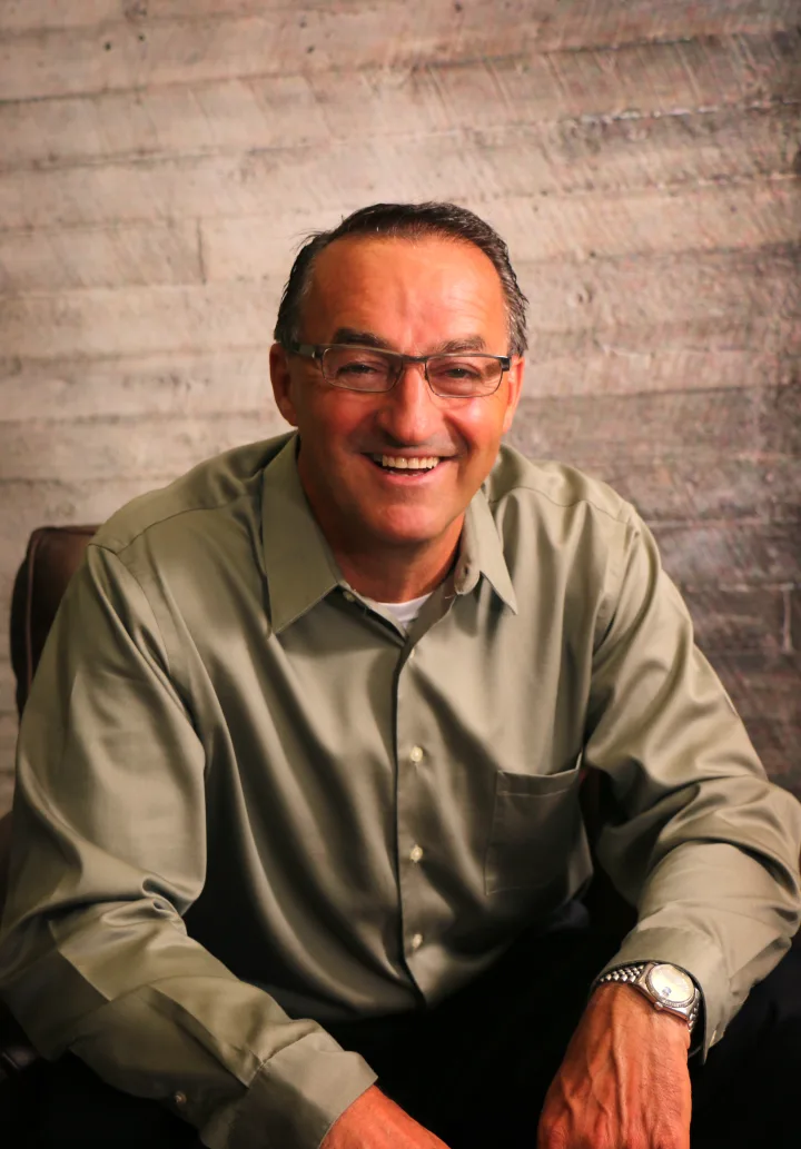 Bill Christian, Sales Representative & Consultant