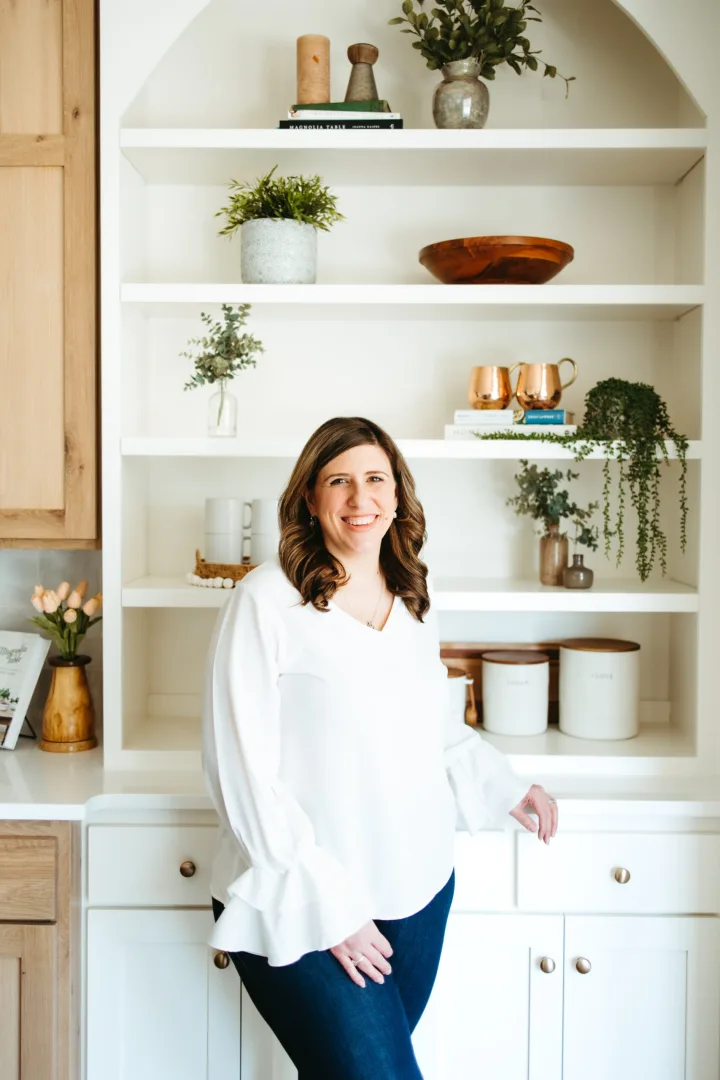 Carleigh Brant, Office Manager